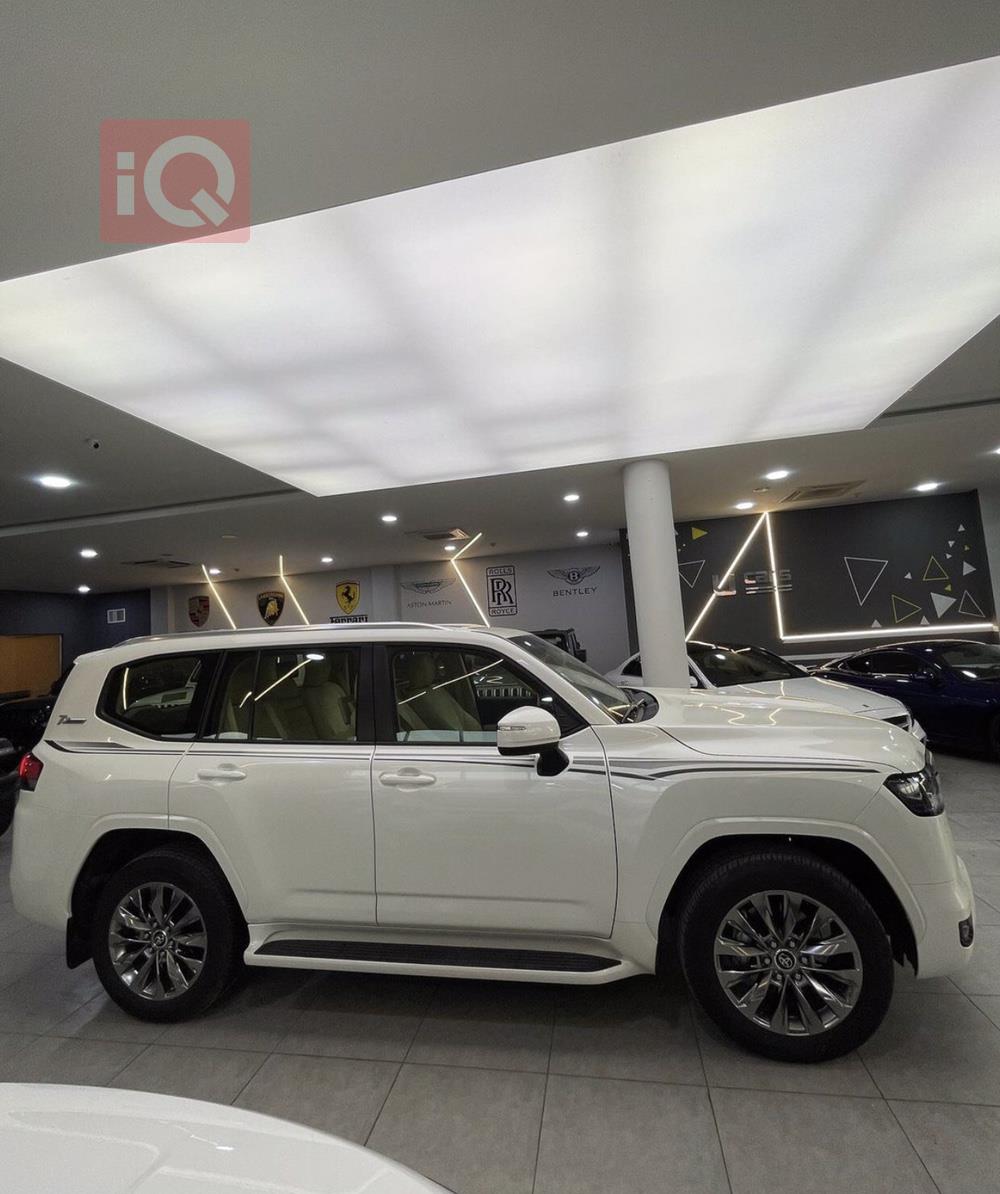 تويوتا لاندكروزر